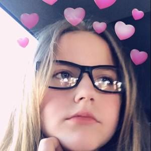 Meet your Posher, Kaitlyn